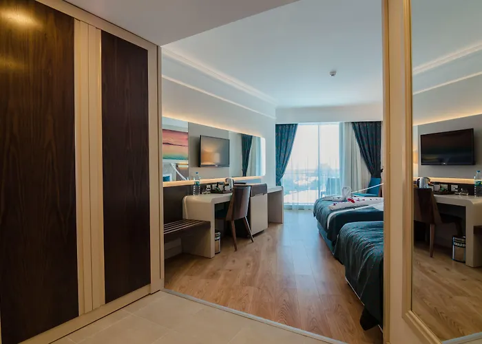 The Lumos Deluxe Hotel