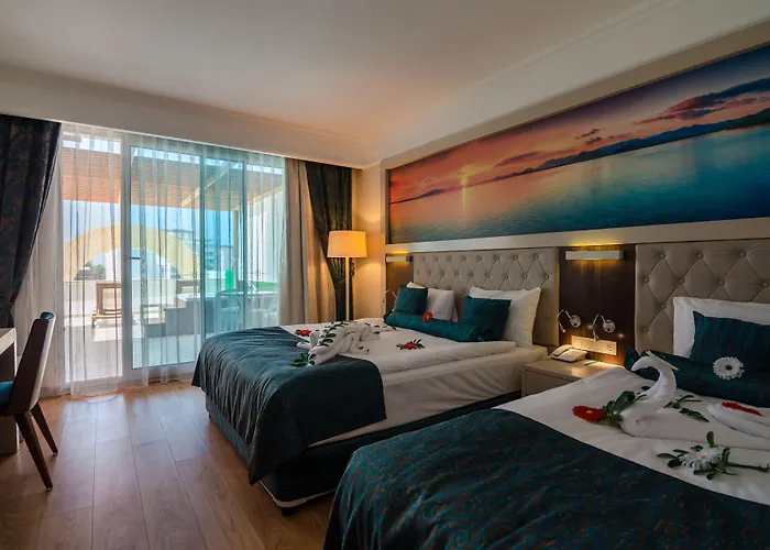 The Lumos Deluxe Hotel 5*