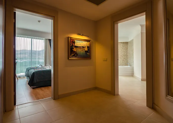 Hotel The Lumos Deluxe Kargicak (Alanya)