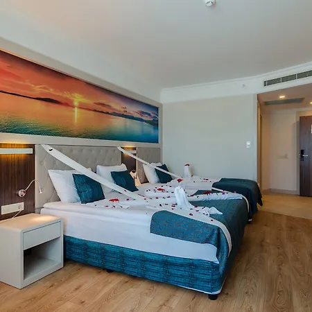 Hotel The Lumos Deluxe 5*