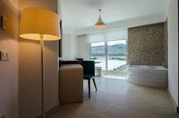 Hotel The Lumos Deluxe 5*