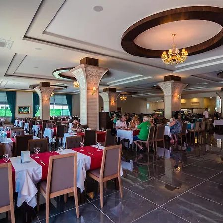 The Lumos Deluxe 5* Kargicak (Alanya)